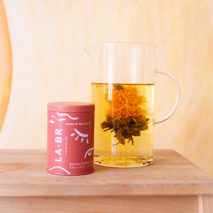 Idée cadeau originale : la fleur de thé idee cadeau fleur de the jasmin. LABR Paris première maison de fleur de thé